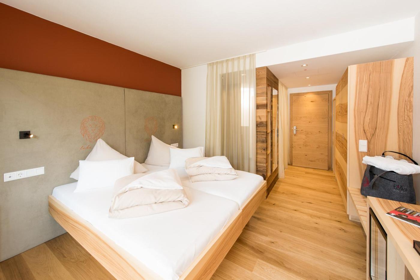 Hotel Der Löwe LEBE FREI Leogang Kamer foto