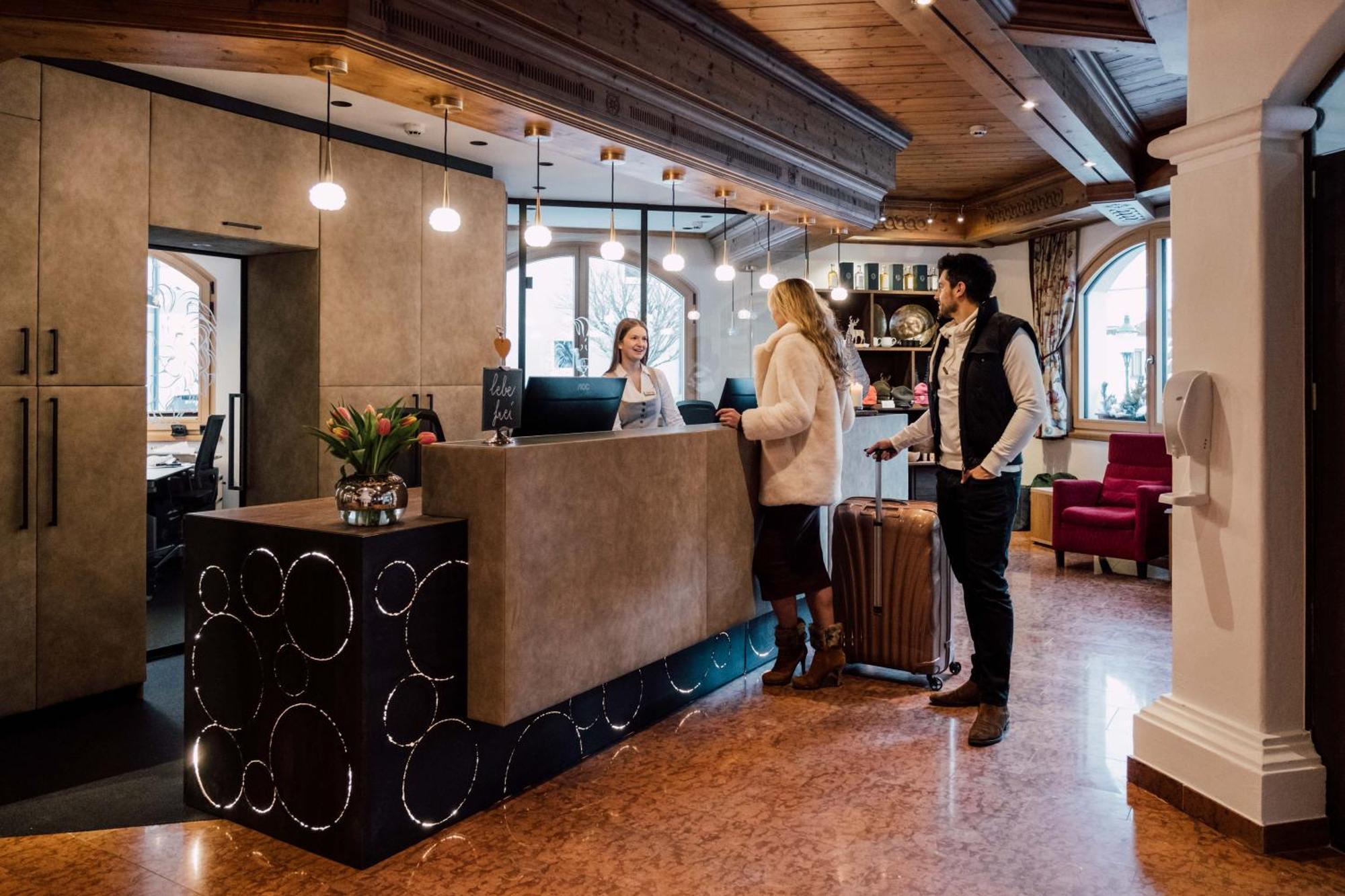 Hotel Der Löwe LEBE FREI Leogang Buitenkant foto