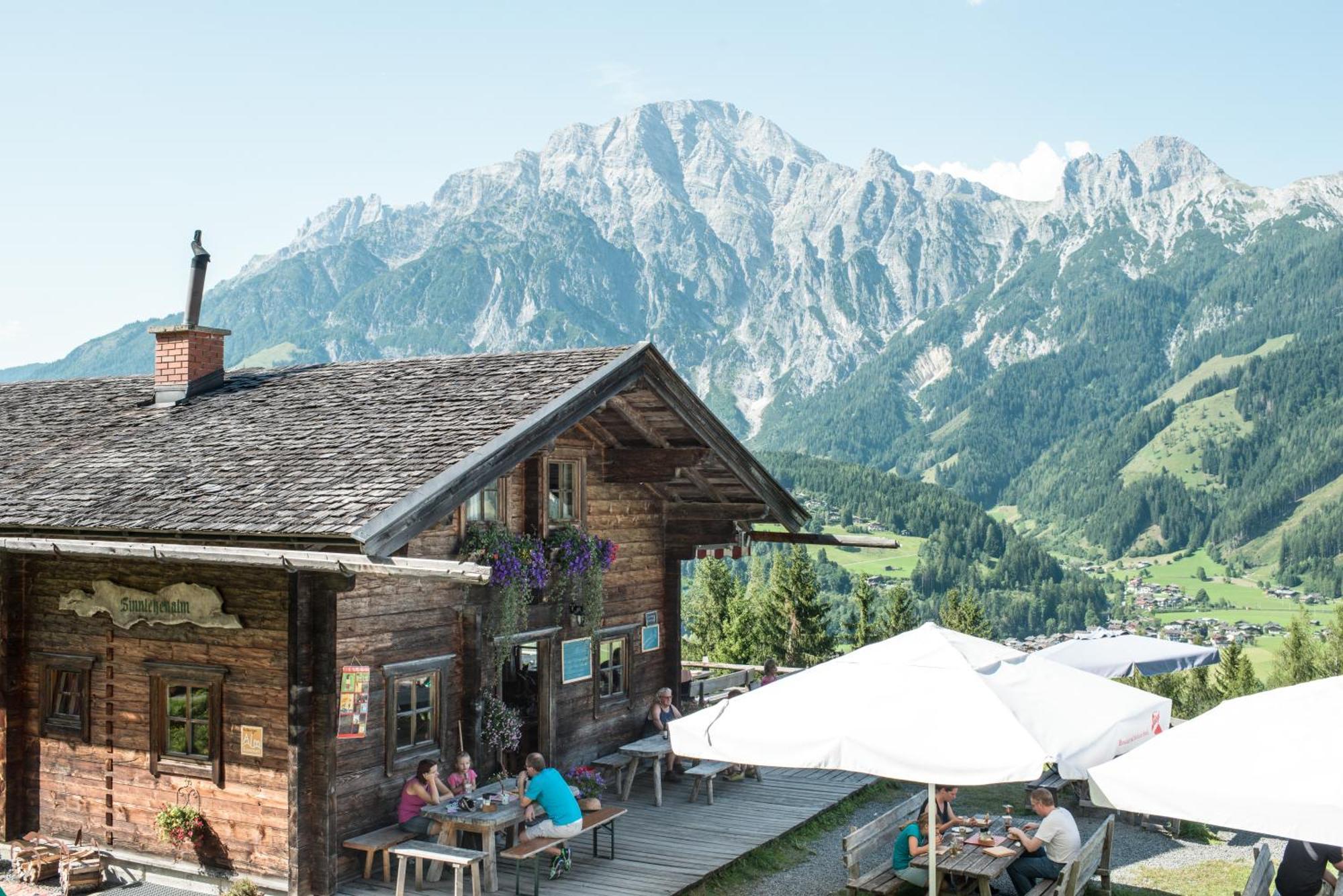 Hotel Der Löwe LEBE FREI Leogang Buitenkant foto