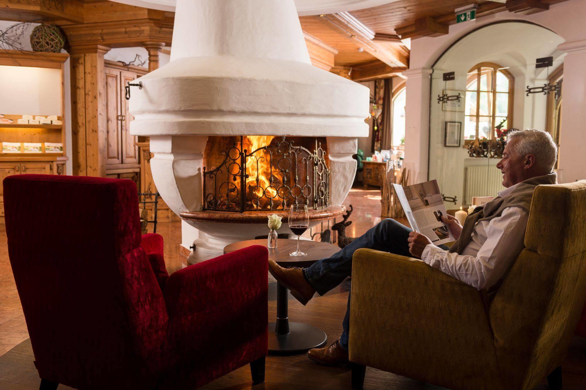 Hotel Der Löwe LEBE FREI Leogang Buitenkant foto